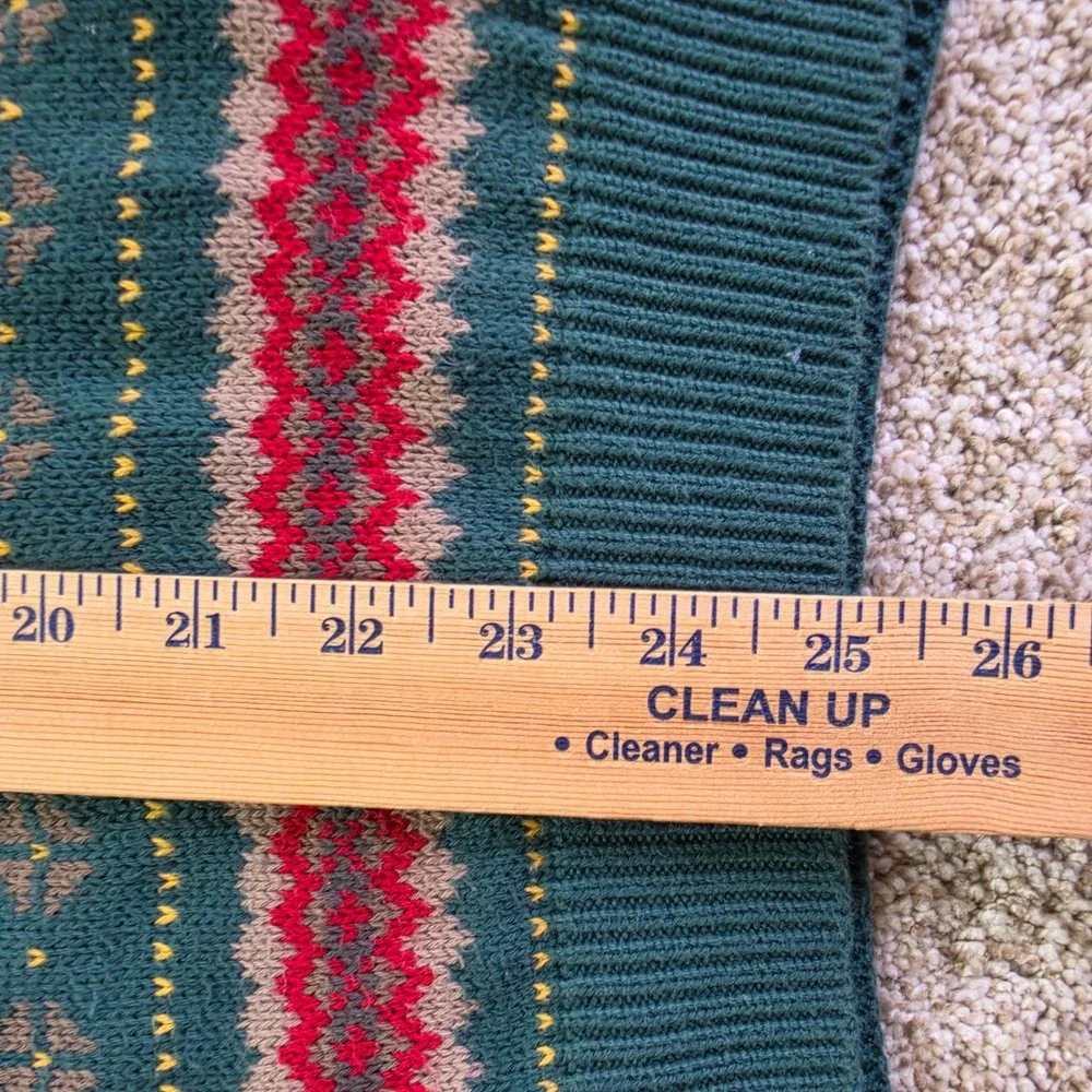 VINTAGE Gap Fair Isle Sweater Vest Kids Boys XXL 13-14 Green Red Preppy V-Neck